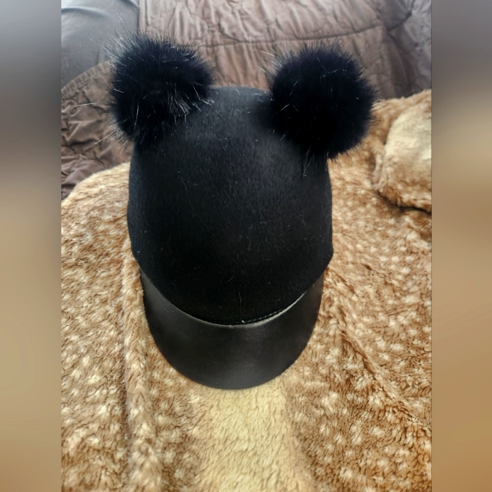 Kids Black Pom-Pom Hat